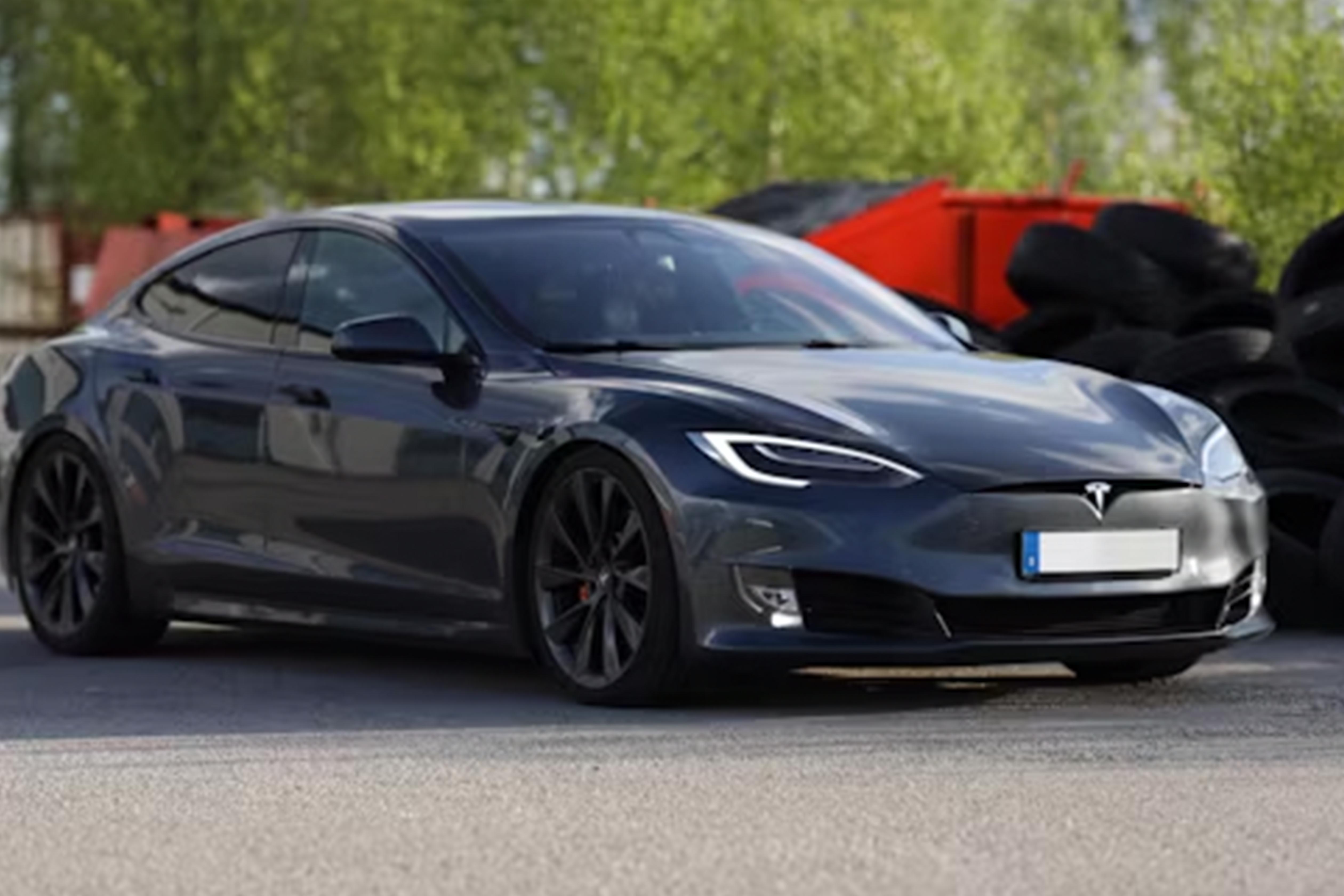Tesla Model S